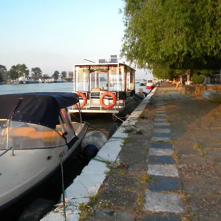 Delta Florilor * Sulina